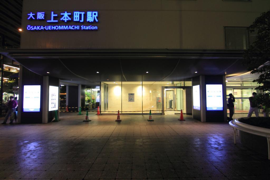 Yadokari Namba Hostel Osaka Buitenkant foto