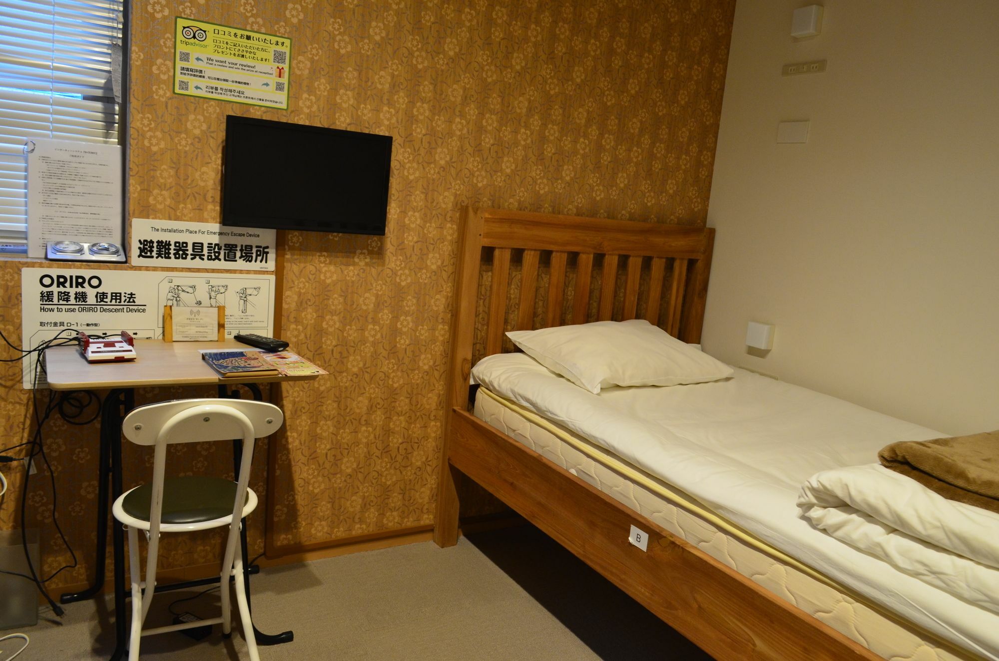 Yadokari Namba Hostel Osaka Buitenkant foto